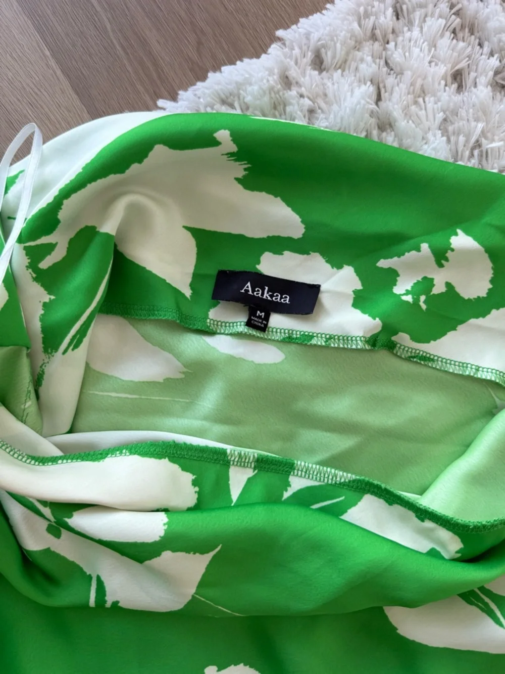 Aakaa Vibrant Green & White Floral Print Dress - Picture 3 of 3